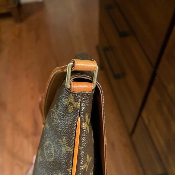 Authentic Louis Vuitton Vintage Musette Salsa Crossbody Handbags - Picture 13 of 16